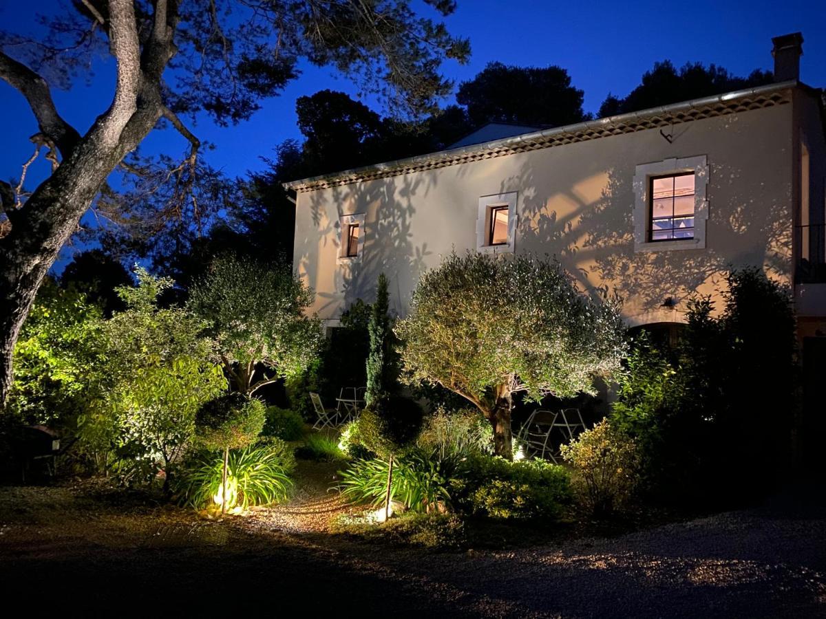 فينوف ليز أفيجْنْ La Villa Dupont D'Avignon المظهر الخارجي الصورة